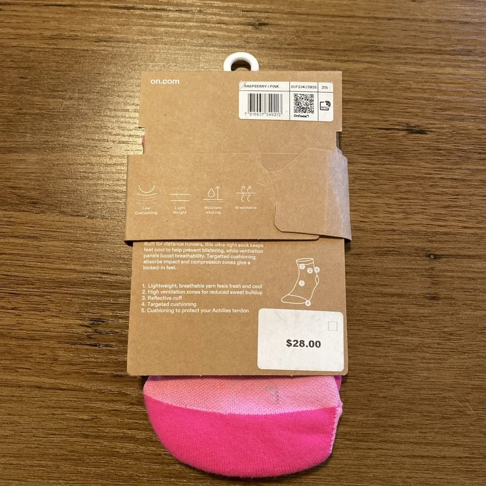 On 2UF10443955 Small W-(7-8.5) Elite Run Sock Low-1Pair, Raspberry/Pink